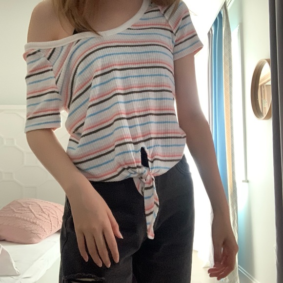 striped off the shoulder top - Picture 4 of 4